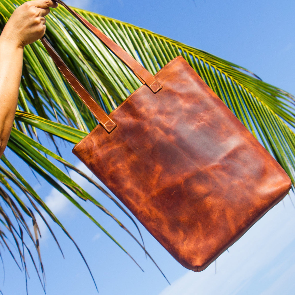 The Perfect Tote - Saddle Brown