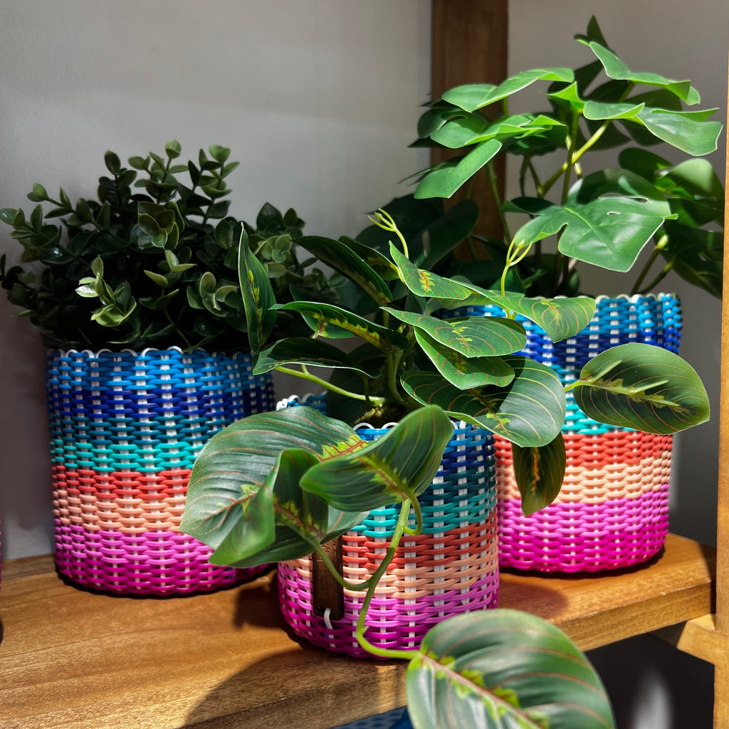 round 'catch all' / plant pots ~ multicolor stripes